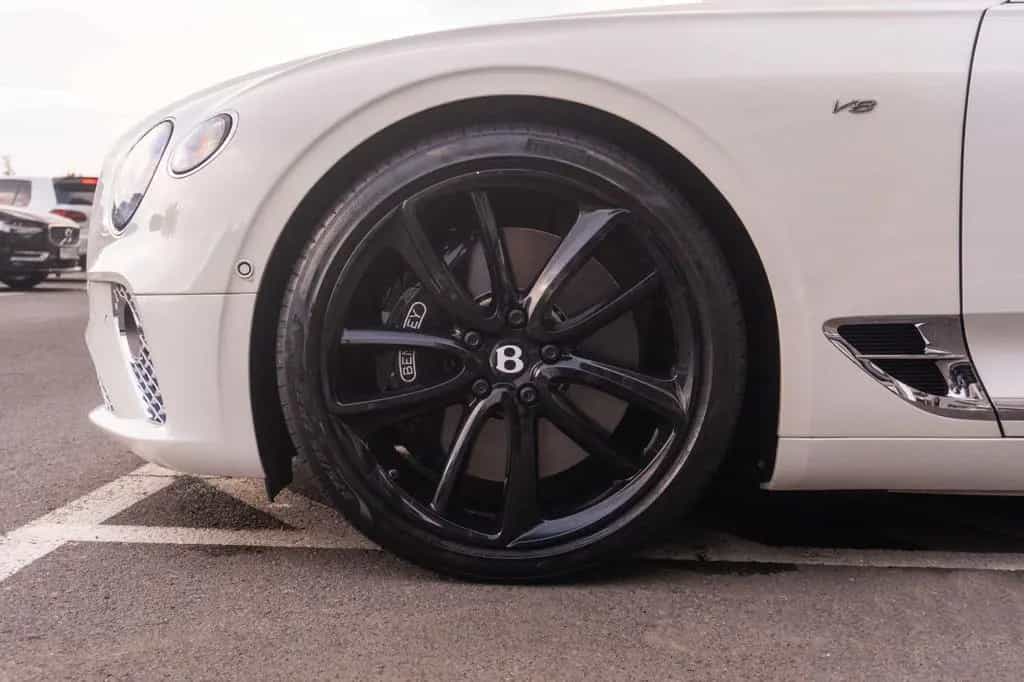 Bentley Continental GT _V8_Centenary-100 Years_Warranty 02/2020-photo-44