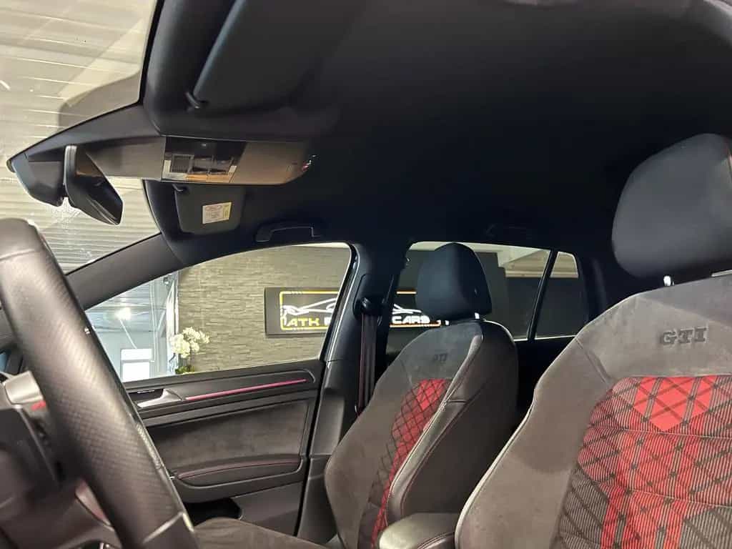 Volkswagen Golf 2.0TSI DSG GTI TCR AKRAPOVIC LED ACC NAVI 01/2020-photo-20