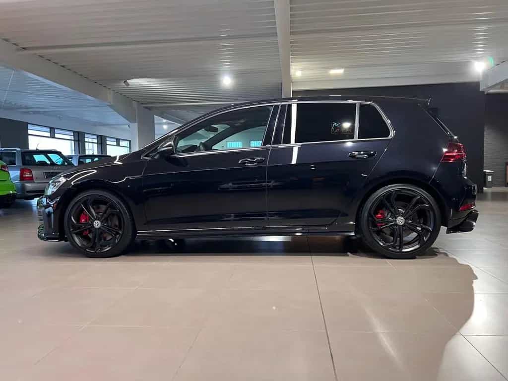 Volkswagen Golf 2.0TSI DSG GTI TCR AKRAPOVIC LED ACC NAVI 01/2020-photo-3