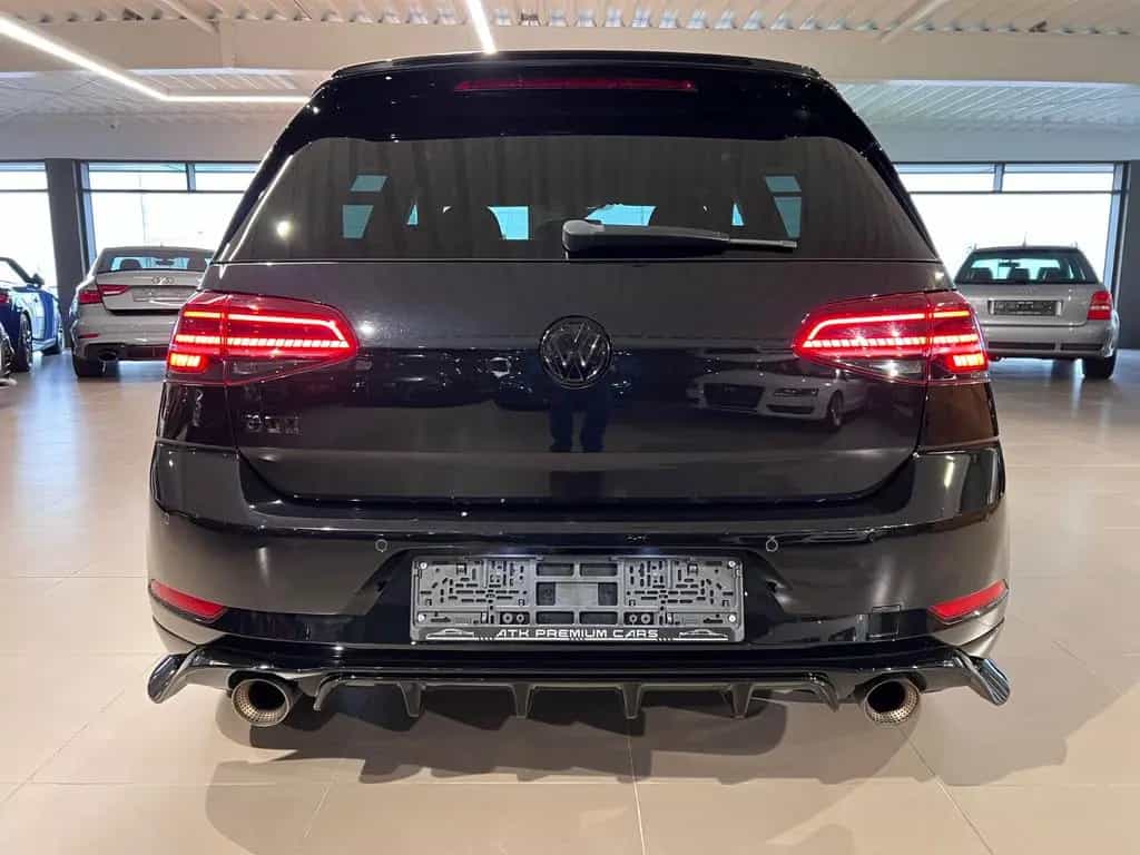 Volkswagen Golf 2.0TSI DSG GTI TCR AKRAPOVIC LED ACC NAVI 01/2020-photo-6