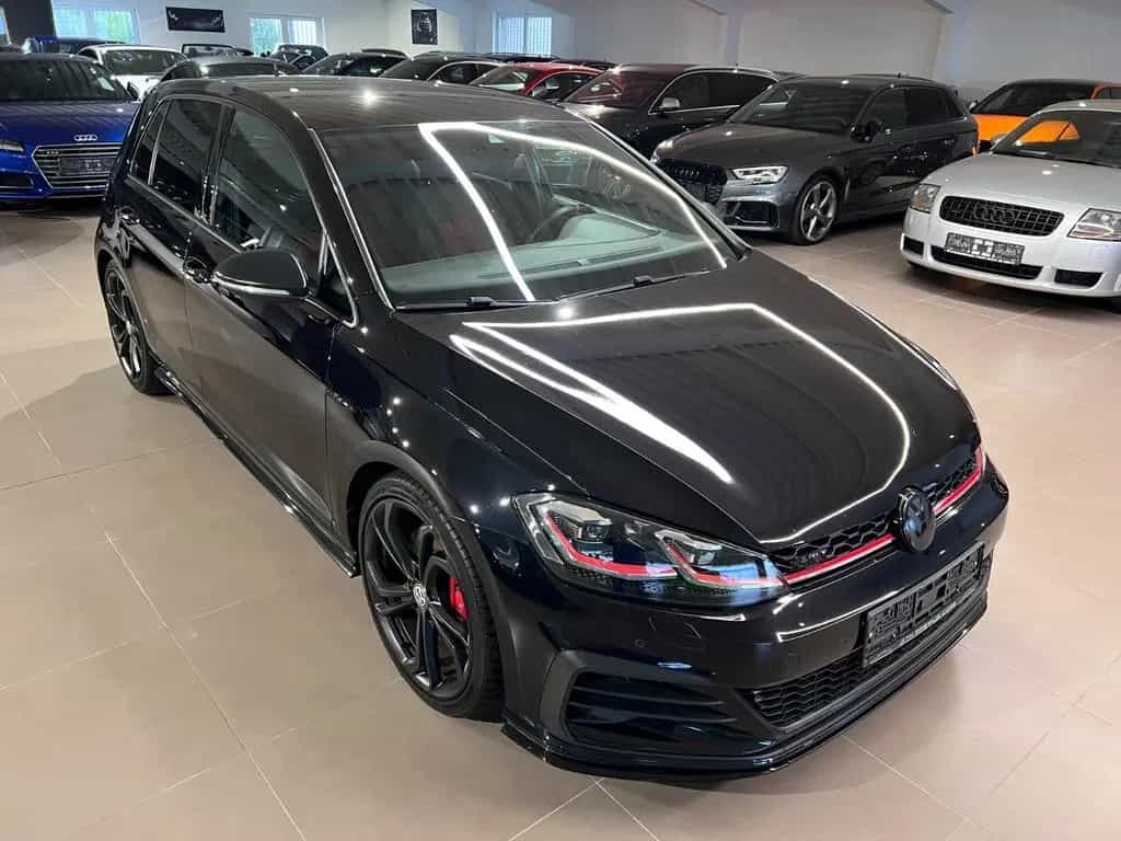 Volkswagen Golf 2.0TSI DSG GTI TCR AKRAPOVIC LED ACC NAVI 01/2020-photo-9