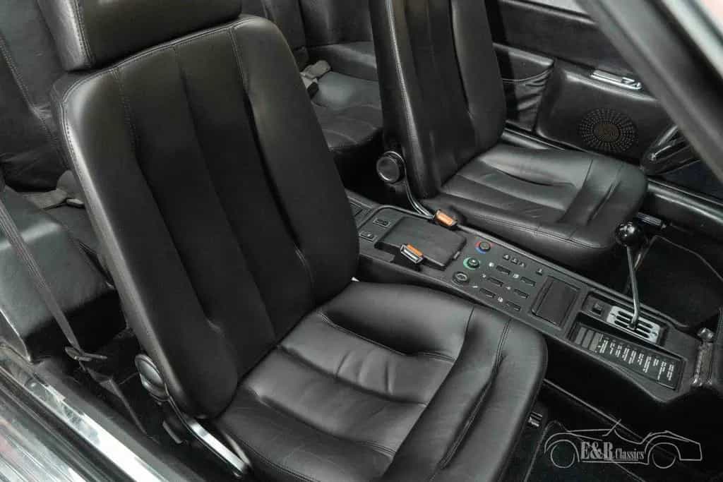 Ferrari Mondial Cabrio | Onderhoudsbekannte Geschichte | 01/1984-photo-16
