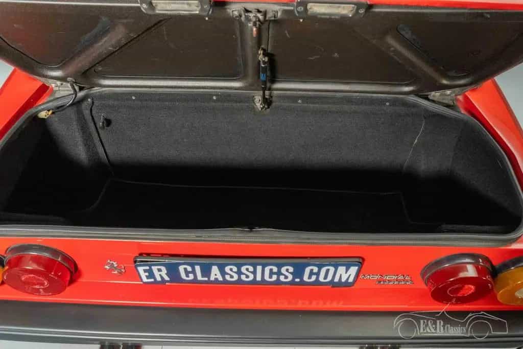 Ferrari Mondial Cabrio | Onderhoudsbekannte Geschichte | 01/1984-photo-17