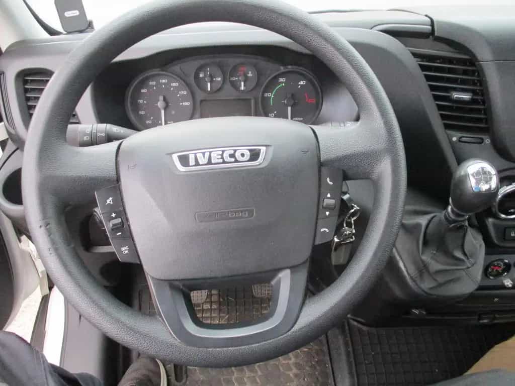 Iveco Other Daily 2.3D Abschleppwagen Autotransporter 3,5t 08/2015-photo-3
