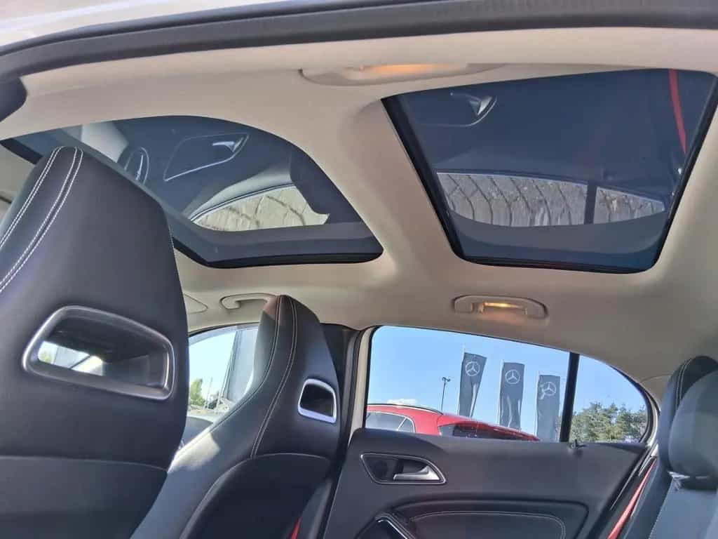 Mercedes-Benz GLA-Class 220 4Matic Pano AHK SHZG Navi PDC Keyless Go 08/2019-photo-13