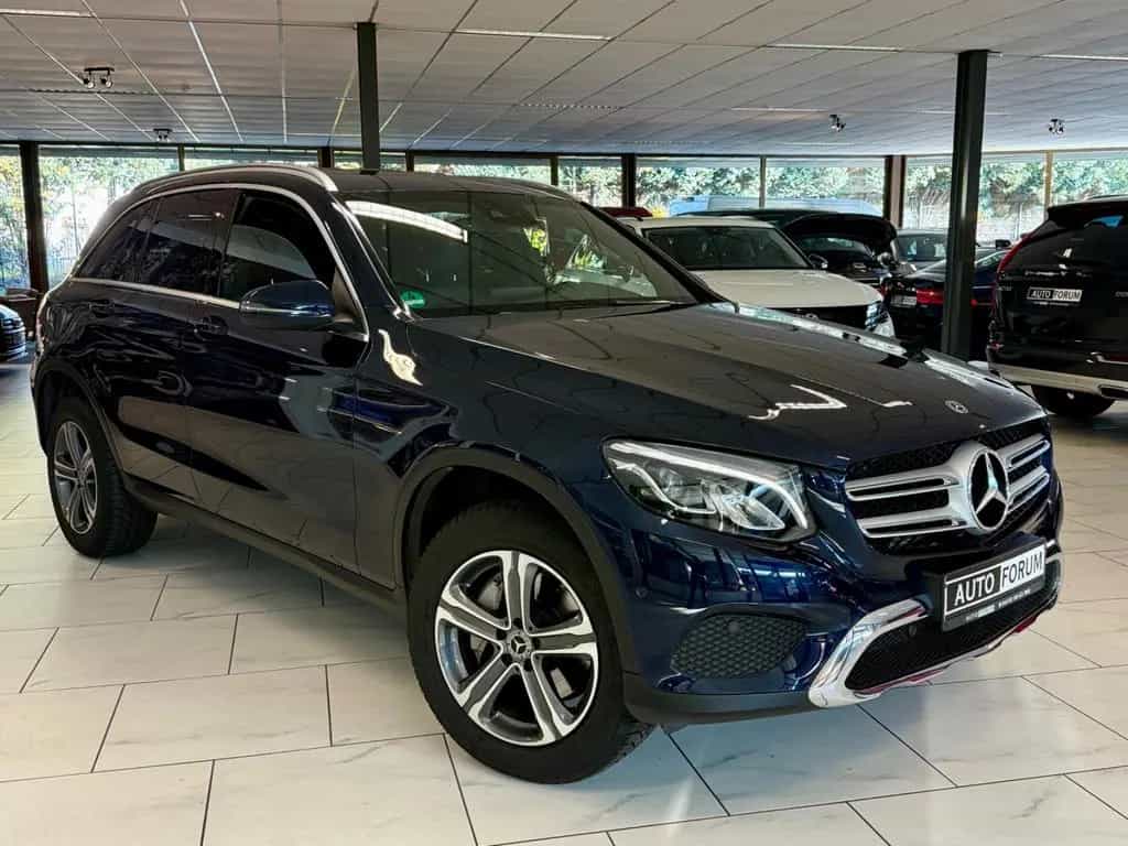 Mercedes-Benz GLC 250 4M EXCLUSIVE LEDER LED COMAND KAMERA PDC 02/2018-photo-1