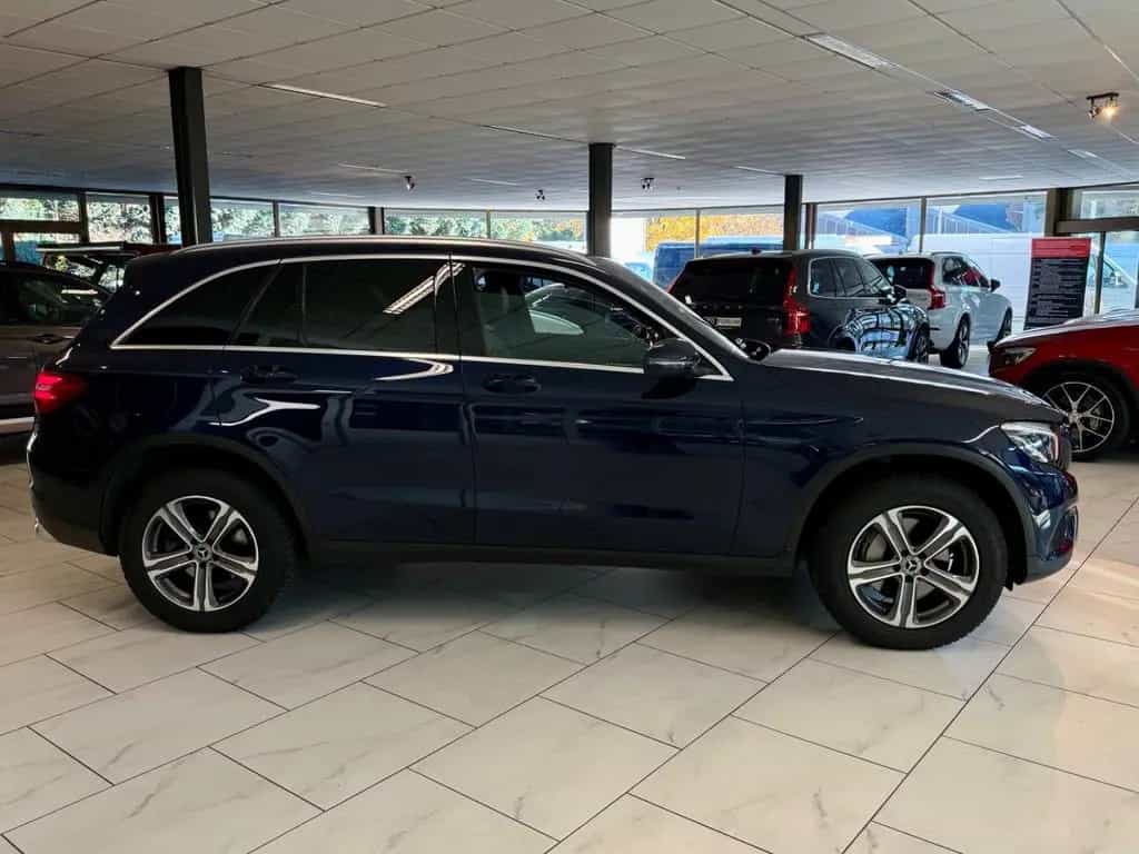 Mercedes-Benz GLC 250 4M EXCLUSIVE LEDER LED COMAND KAMERA PDC 02/2018-photo-13