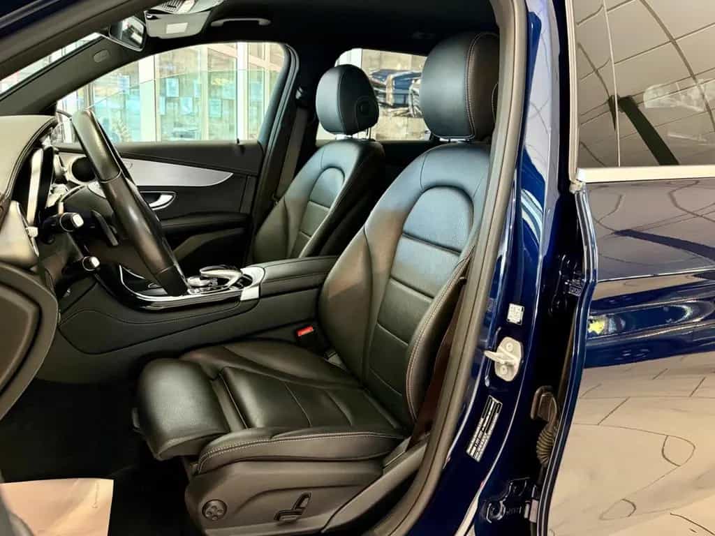 Mercedes-Benz GLC 250 4M EXCLUSIVE LEDER LED COMAND KAMERA PDC 02/2018-photo-14