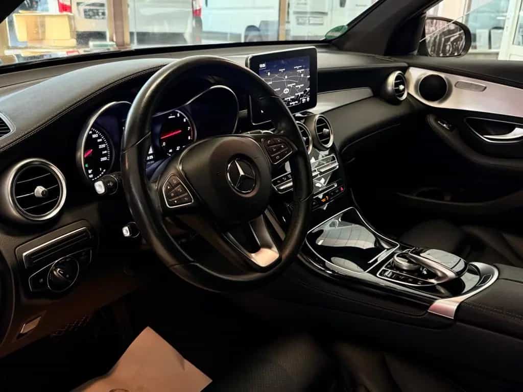 Mercedes-Benz GLC 250 4M EXCLUSIVE LEDER LED COMAND KAMERA PDC 02/2018-photo-15