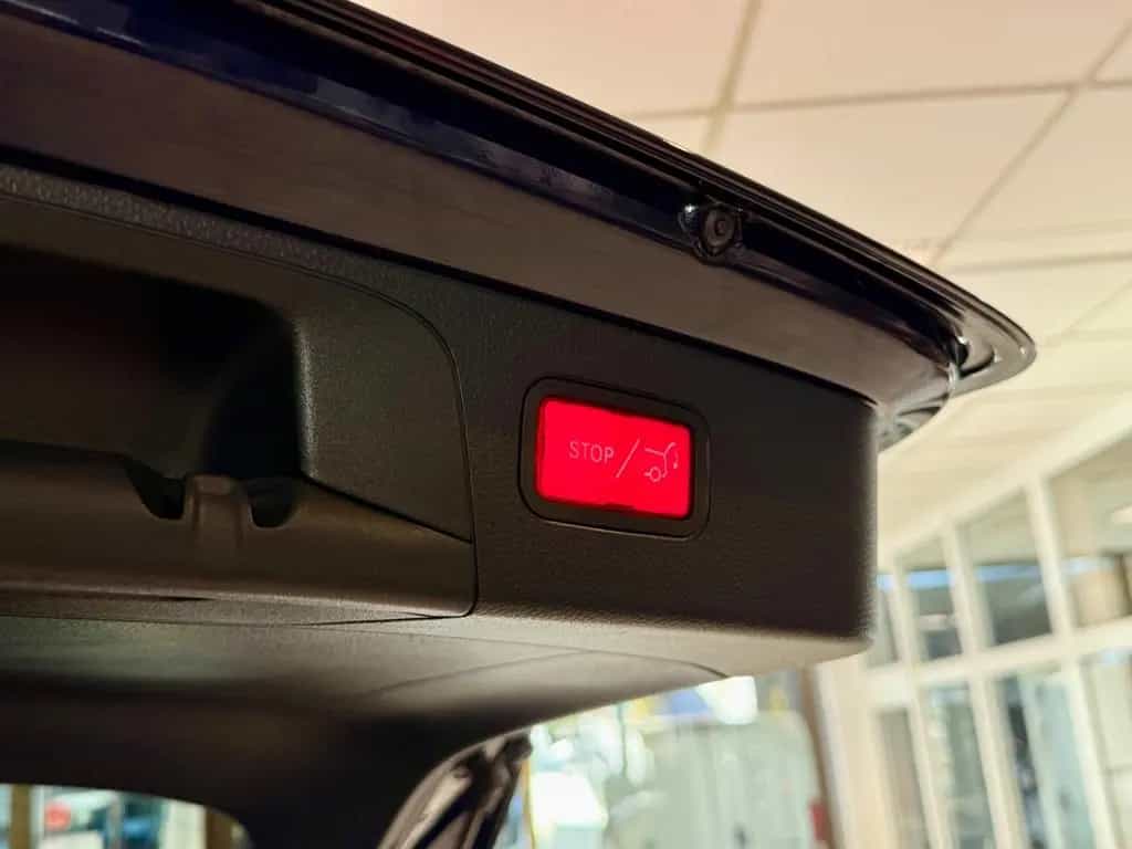 Mercedes-Benz GLC 250 4M EXCLUSIVE LEDER LED COMAND KAMERA PDC 02/2018-photo-9