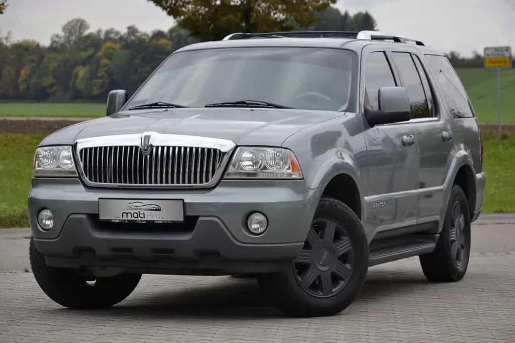 Lincoln Aviator 4.6 V8 RWD*AUTOMATIK*AHK*LEDER*GEPFLEGT* 04/2005-photo-0
