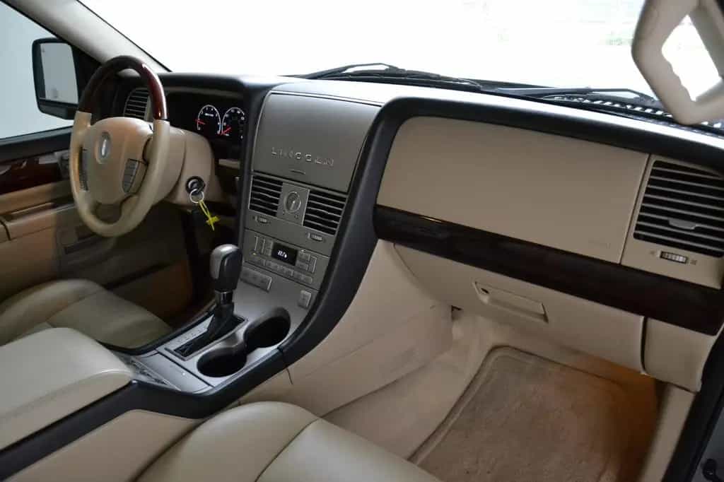 Lincoln Aviator 4.6 V8 RWD*AUTOMATIK*AHK*LEDER*GEPFLEGT* 04/2005-photo-21