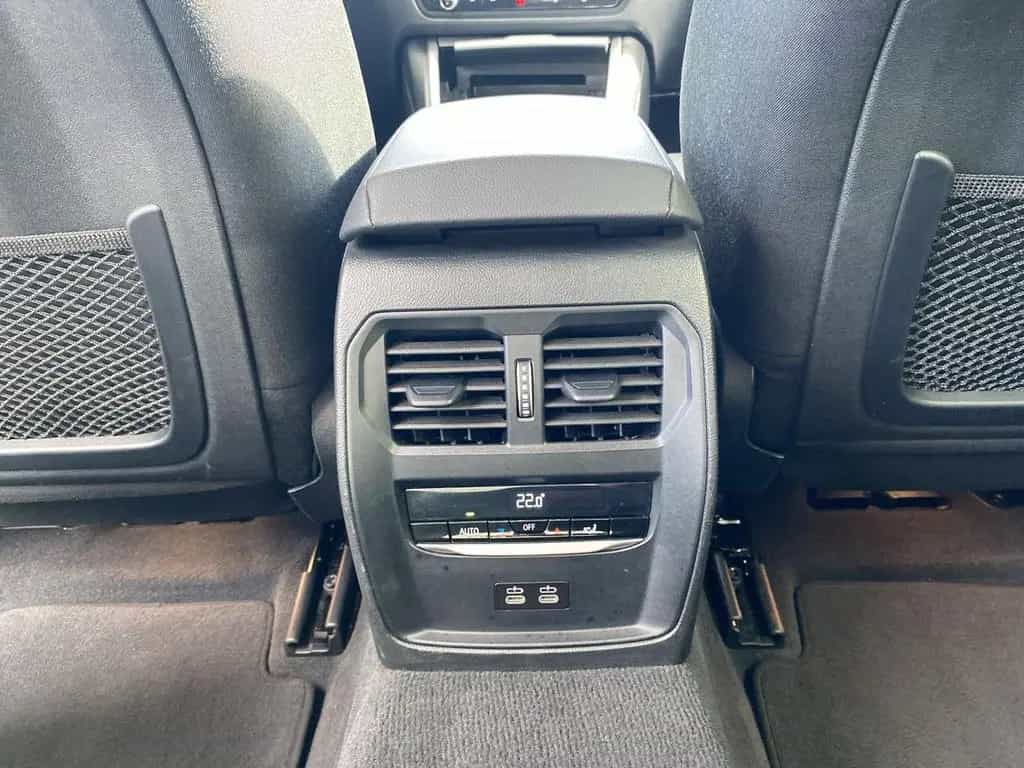 BMW 3 Series 318 d TOURING AUTOMATIK NAVI+KAMERA+SHZ+TEMPOMAT 07/2023-photo-29