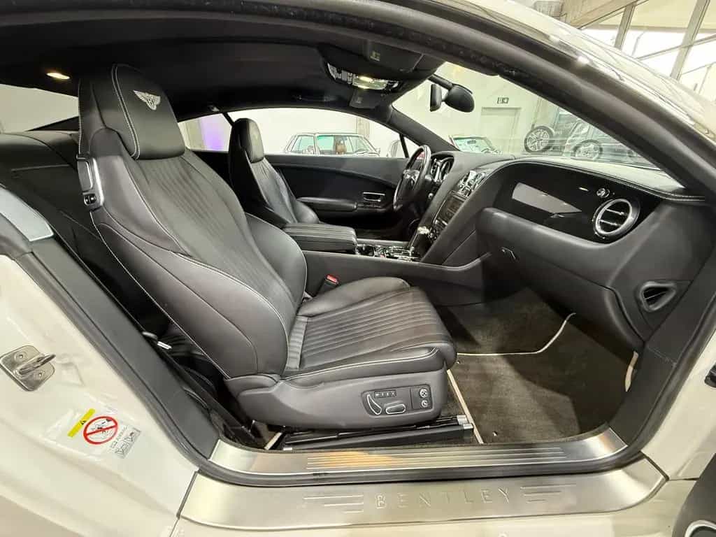 Bentley Continental GT 4.0 V8 4WD Automatik*Carbon*ACC 02/2019-photo-12