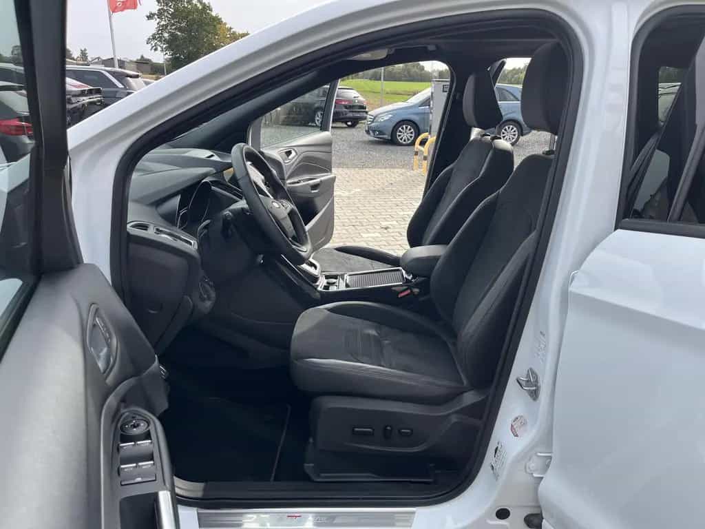 Ford Kuga ST-Line*Scheckh.*ACC-Temp.*Xenon*2.Hand 08/2019-photo-11