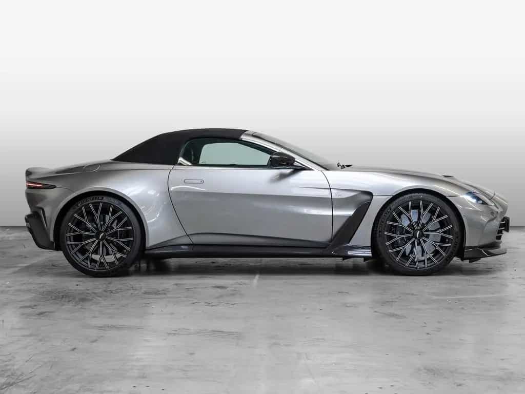 Aston Martin V8 Vantage Vantage V12 Roadster UPE 396.830 Carbon Exterior 06/2024-photo-14