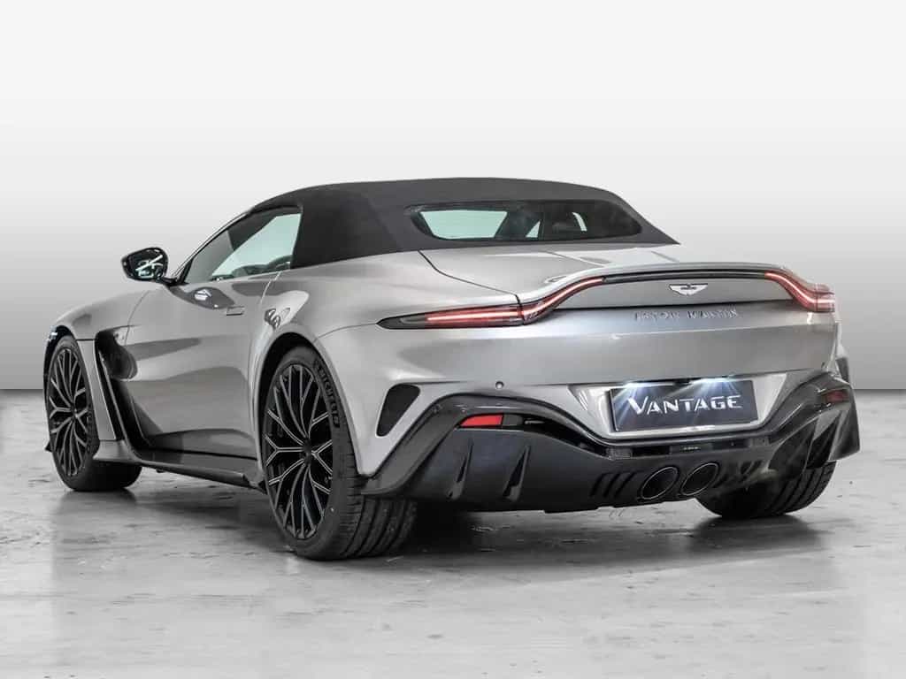 Aston Martin V8 Vantage Vantage V12 Roadster UPE 396.830 Carbon Exterior 06/2024-photo-15