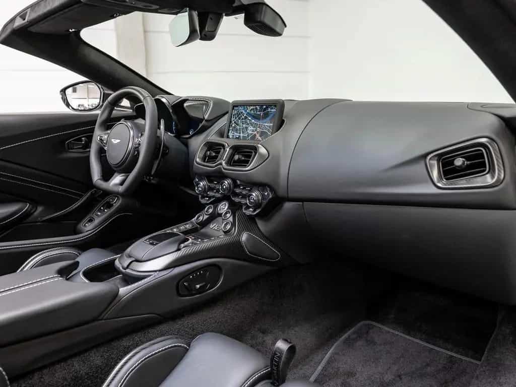 Aston Martin V8 Vantage Vantage V12 Roadster UPE 396.830 Carbon Exterior 06/2024-photo-20