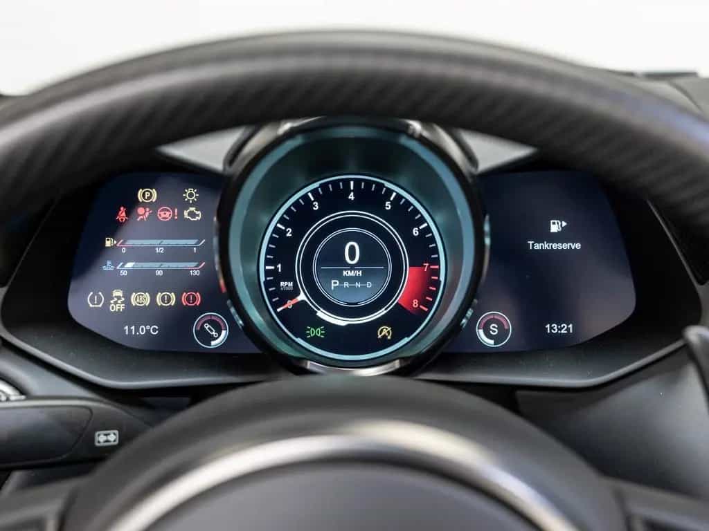 Aston Martin V8 Vantage Vantage V12 Roadster UPE 396.830 Carbon Exterior 06/2024-photo-5