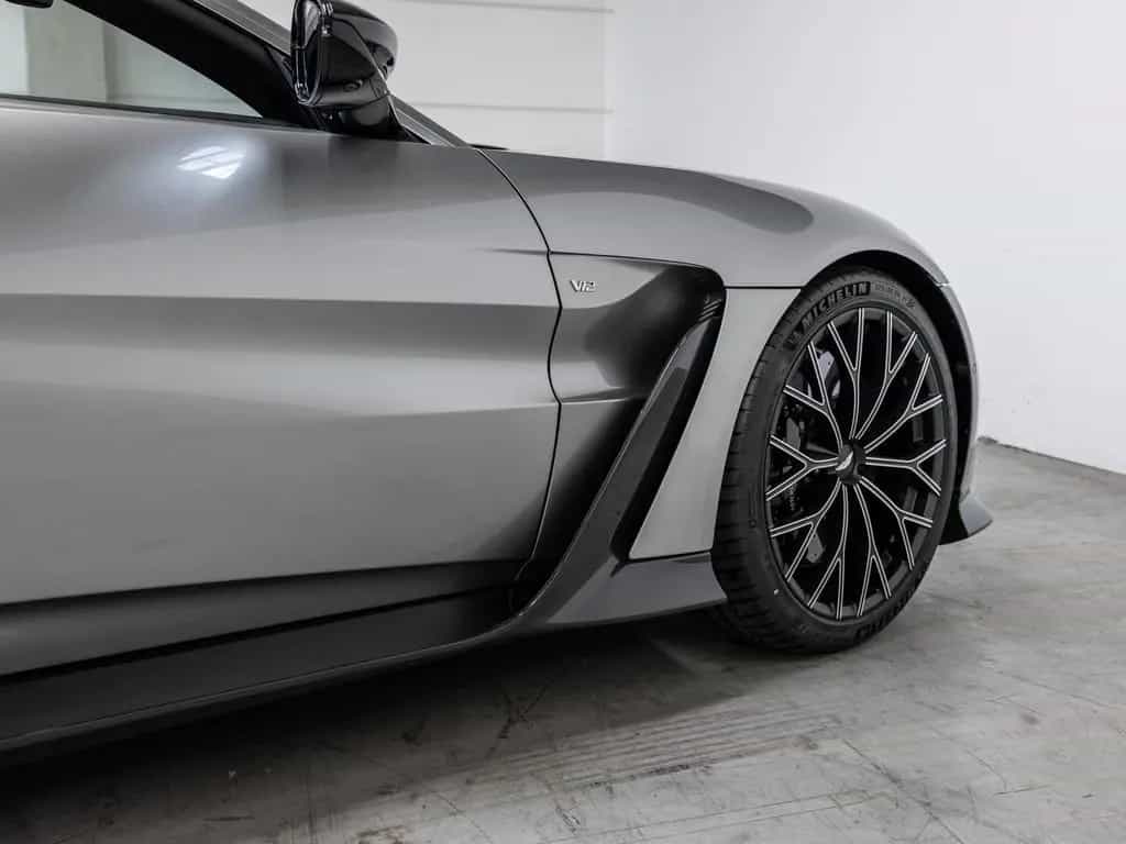 Aston Martin V8 Vantage Vantage V12 Roadster UPE 396.830 Carbon Exterior 06/2024-photo-8