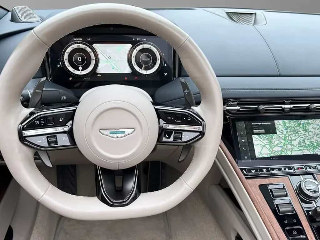 Aston Martin DB12 Volante Carribean Blue Pearl Carbonbremse 03/2024-photo-10
