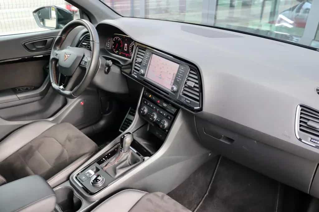 Cupra Ateca 4Drive CarPlay 360° Alcantara DCC Virtual 02/2019-photo-21