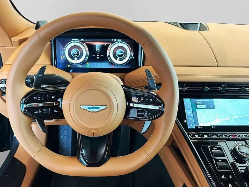 Aston Martin DB12 Minotaur Green Oxford Tan Bowers & Wilkins 08/2024-photo-7