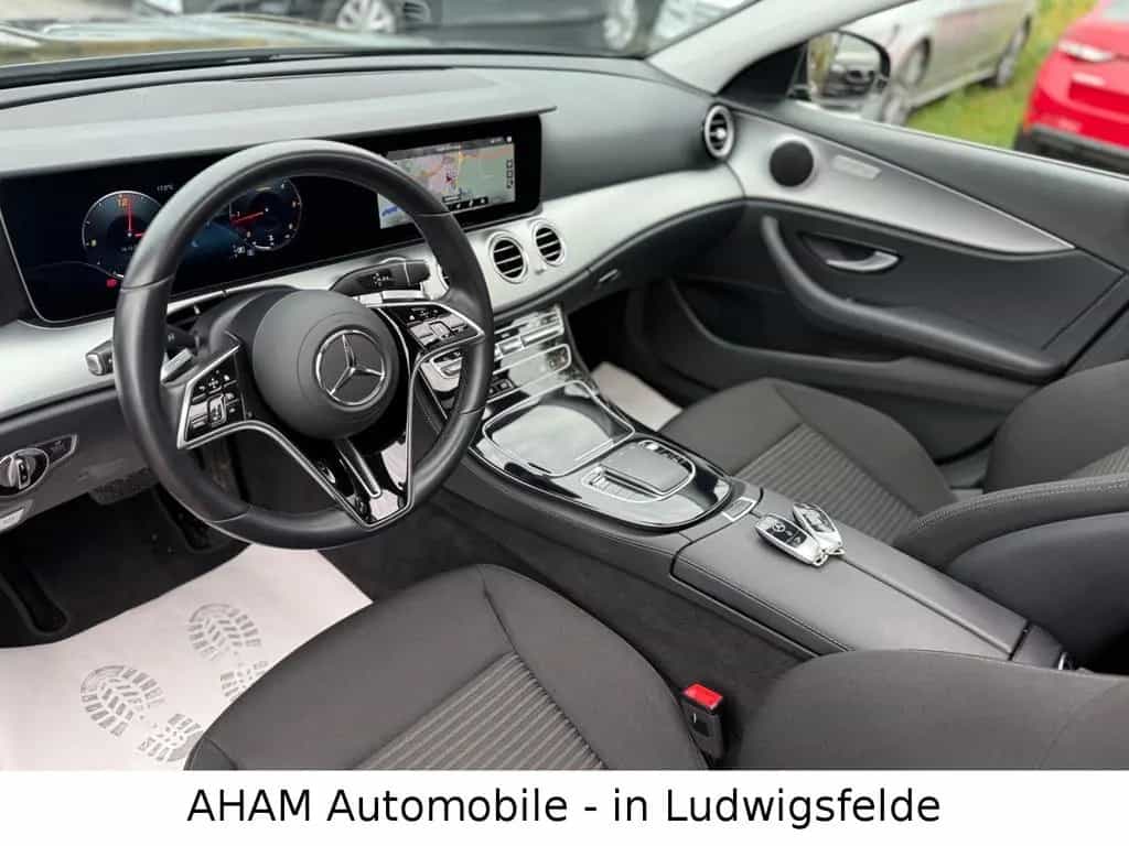 Mercedes-Benz E-Class d Avantgarde|PANO|WIDESCREEN|FACELIFT|TEMP. 05/2021-photo-15