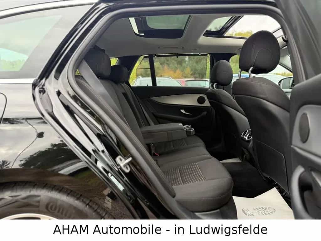 Mercedes-Benz E-Class d Avantgarde|PANO|WIDESCREEN|FACELIFT|TEMP. 05/2021-photo-23