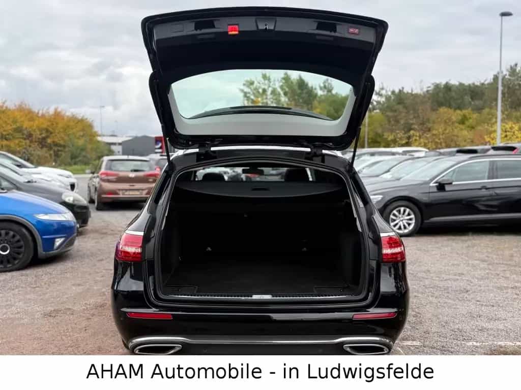 Mercedes-Benz E-Class d Avantgarde|PANO|WIDESCREEN|FACELIFT|TEMP. 05/2021-photo-4