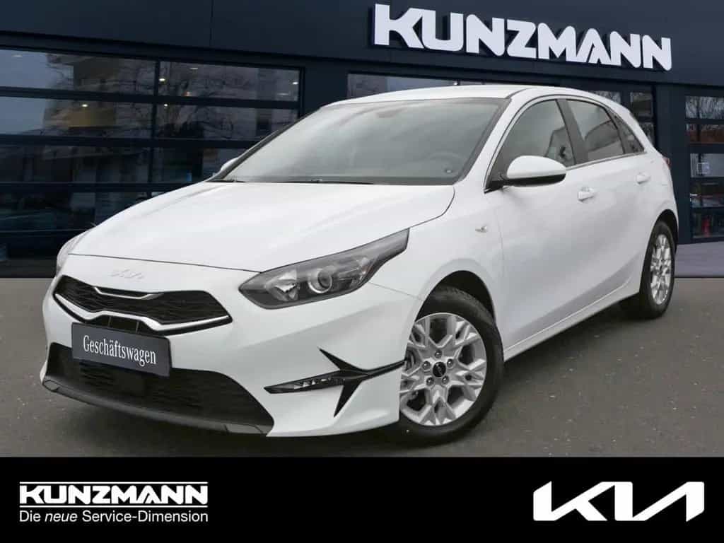 Kia Ceed 1.5T DCT Vision Navi Komfort-plus-Paket AC 10/2025-photo-0