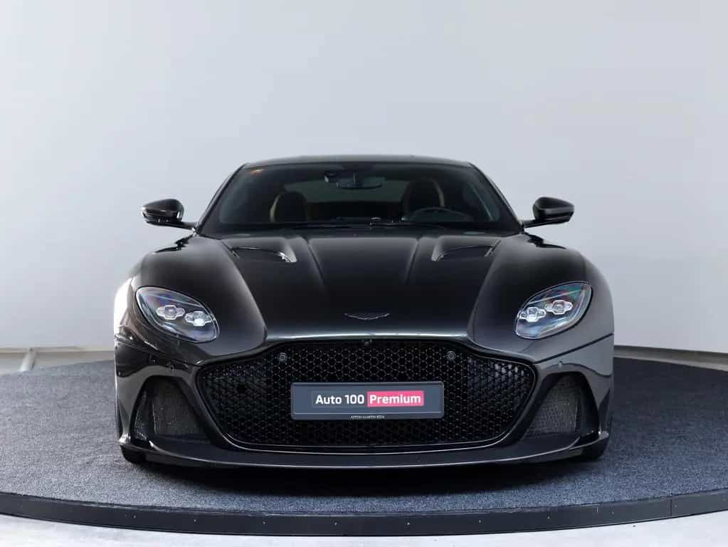 Aston Martin DBS 05/2022-photo-1