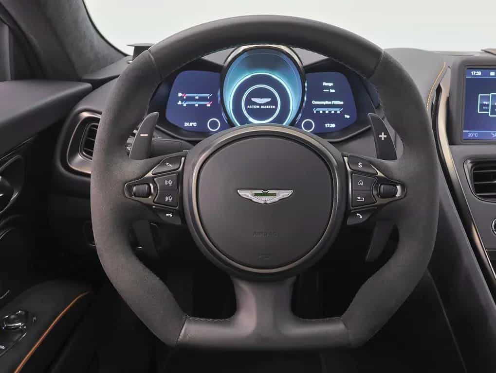 Aston Martin DBS 05/2022-photo-12