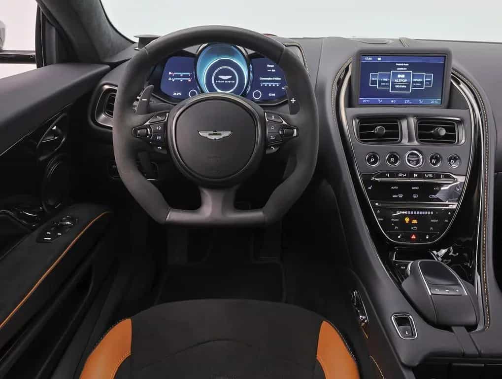 Aston Martin DBS 05/2022-photo-14