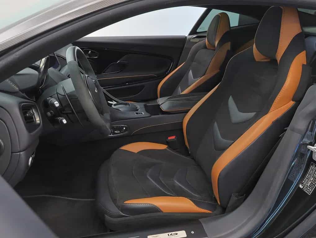 Aston Martin DBS 05/2022-photo-9