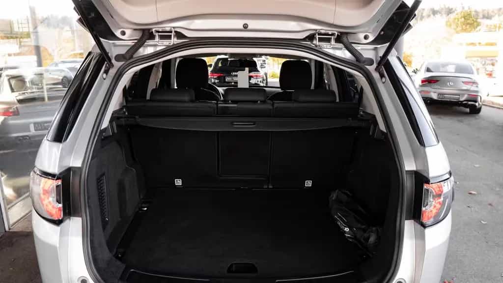 Land Rover Discovery Sport 4x4*TÜV NEU*SPUR*NAVI*TEMPOMAT* 08/2019-photo-5