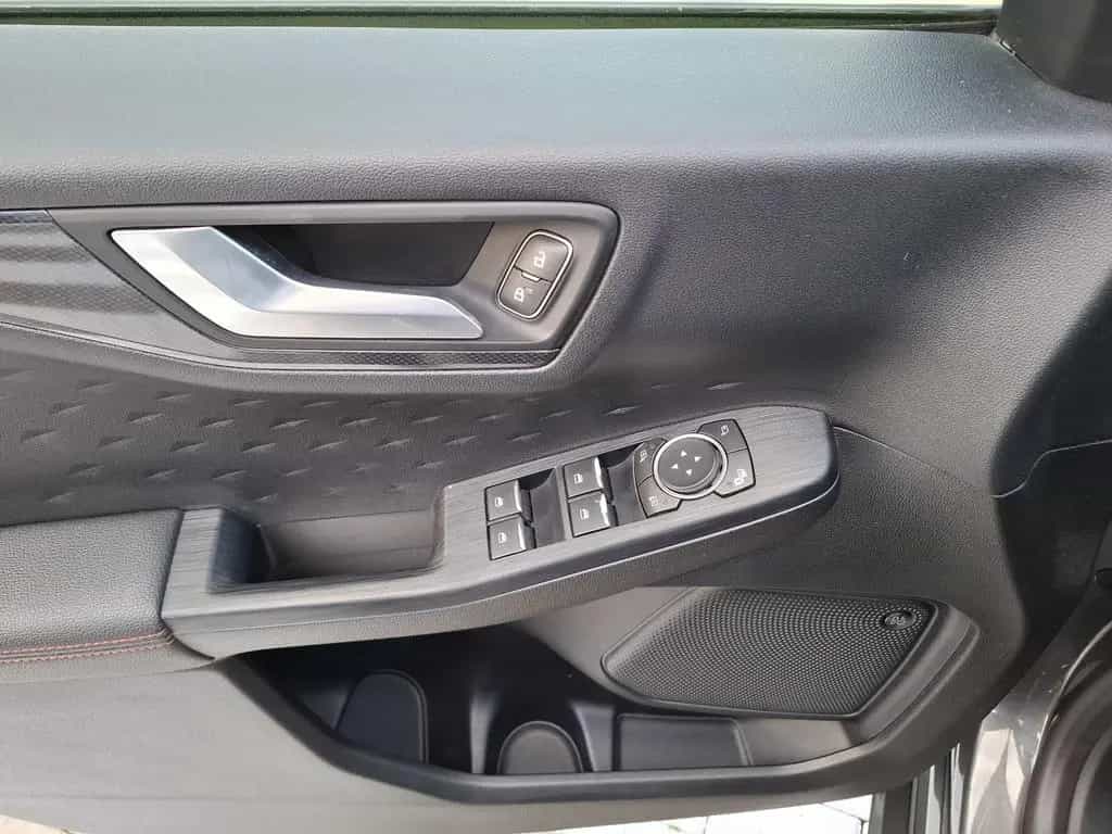 Ford Kuga 1.5 Eco Boost ST-Line X 07/2020-photo-34