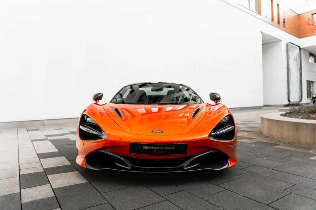 McLaren 720S Spider//FULL MSO//GLASS ROOF//360-CAM.//B&W 07/2019-photo-2