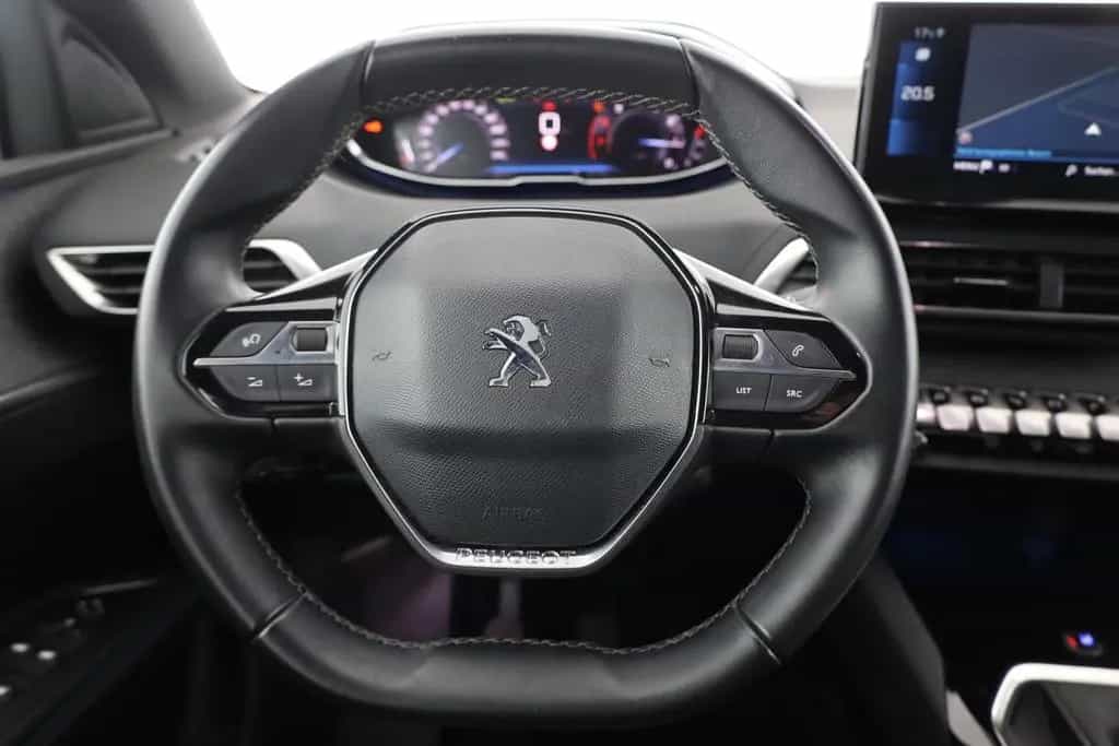 Peugeot 3008 1.2 PureTech 130 LED Navi Kamera Tempomat 02/2023-photo-15