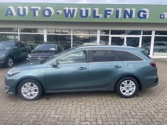 Kia Ceed Sportswagon 1.5T-GDI DCT Vision Kamera Nav 04/2025-photo-0