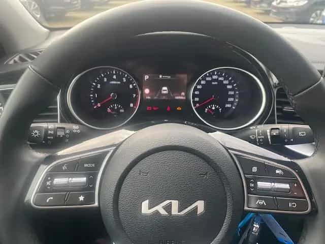 Kia Ceed Sportswagon 1.5T-GDI DCT Vision Kamera Nav 04/2025-photo-13