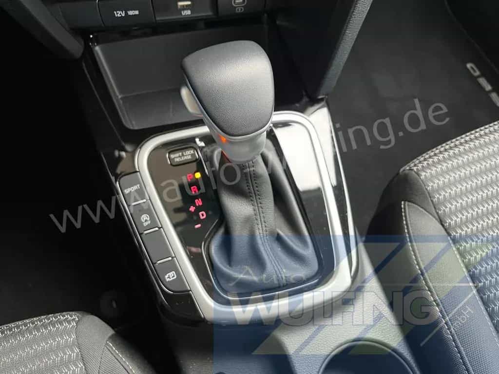 Kia Ceed Sportswagon 1.5T-GDI DCT Vision Kamera Nav 01/2025-photo-17