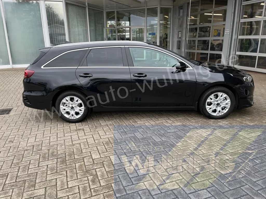 Kia Ceed Sportswagon 1.5T-GDI DCT Vision Kamera Nav 01/2025-photo-2