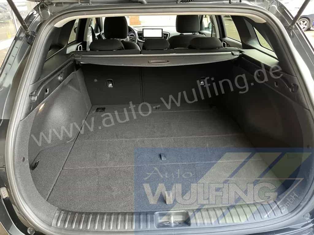 Kia Ceed Sportswagon 1.5T-GDI DCT Vision Kamera Nav 01/2025-photo-22