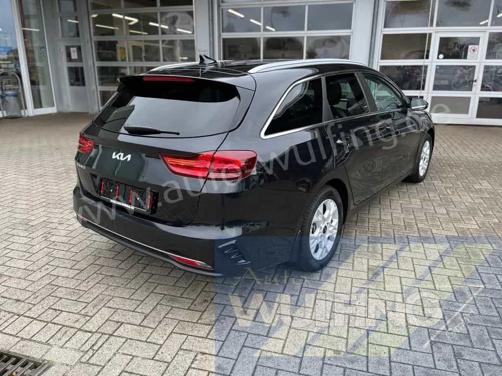 Kia Ceed Sportswagon 1.5T-GDI DCT Vision Kamera Nav 01/2025-photo-3