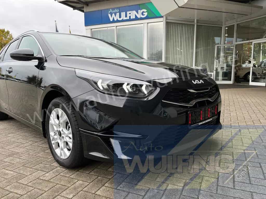 Kia Ceed Sportswagon 1.5T-GDI DCT Vision Kamera Nav 01/2025-photo-4