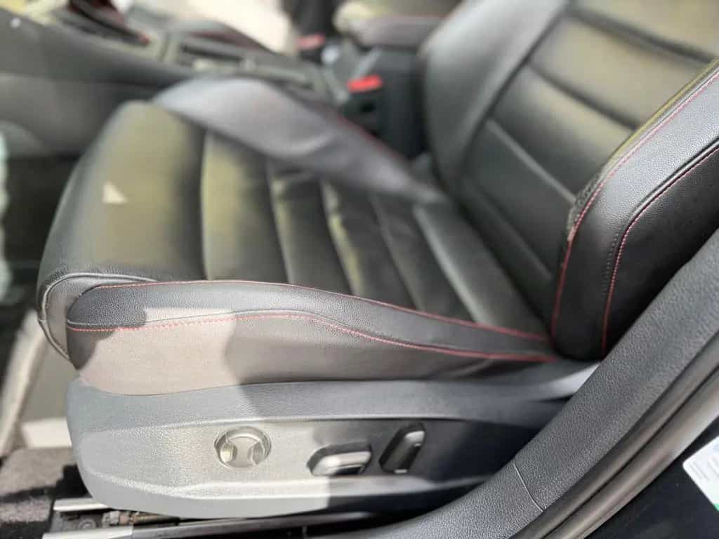 Volkswagen Golf VII Lim. GTI Performance/LEDER/ACC/DAB/VOLL 09/2015-photo-21