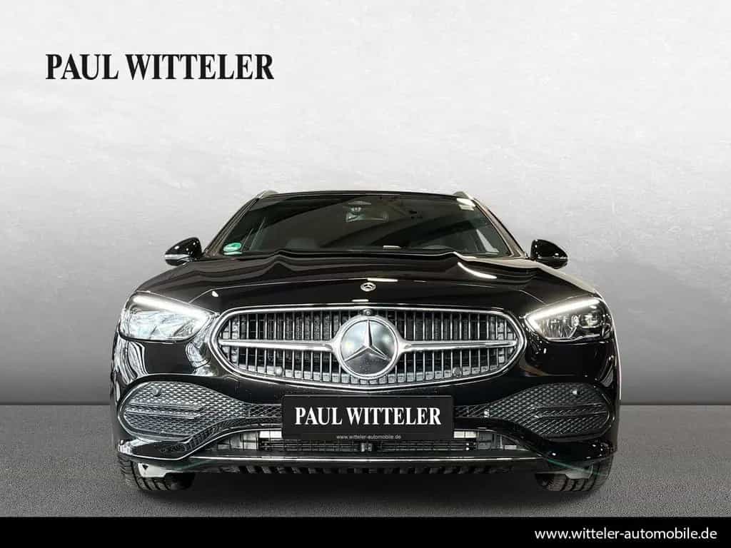 Mercedes-Benz C-Class 10/2025-photo-2