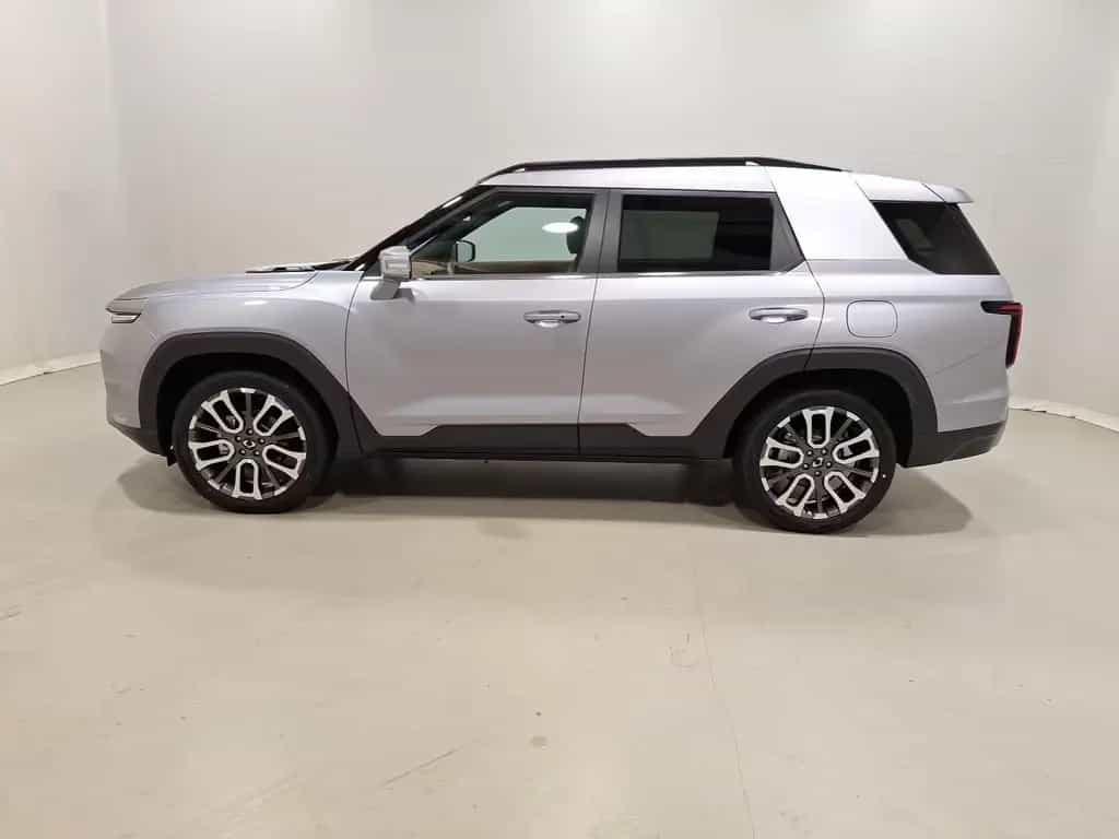 Ssangyong Torres 1.5 T Forest Edition AT LED|ACC|4xSHZ 08/2023-photo-2