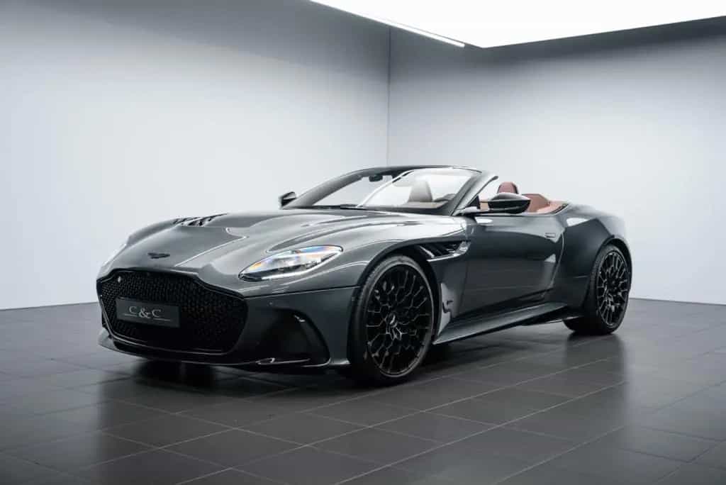 Aston Martin DBS 770 Ultimate Volante 1 OF 199/CARBON/BUCKET 07/2023-photo-0